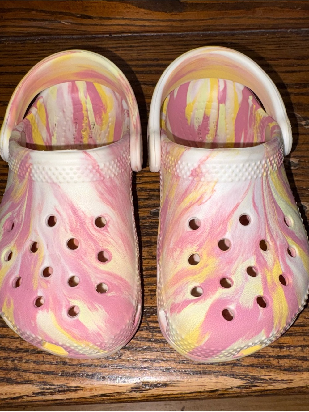 Toddler Pink & Yellow Marble Crocs Sz 8